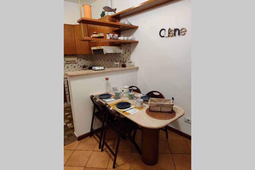 Lanza Tomasi Apartment - Centre Rome Buitenkant foto